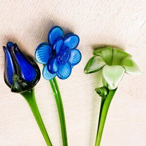 Vintage Hand Blown Art Glass Flower with Long Stem Set of 3 - A1